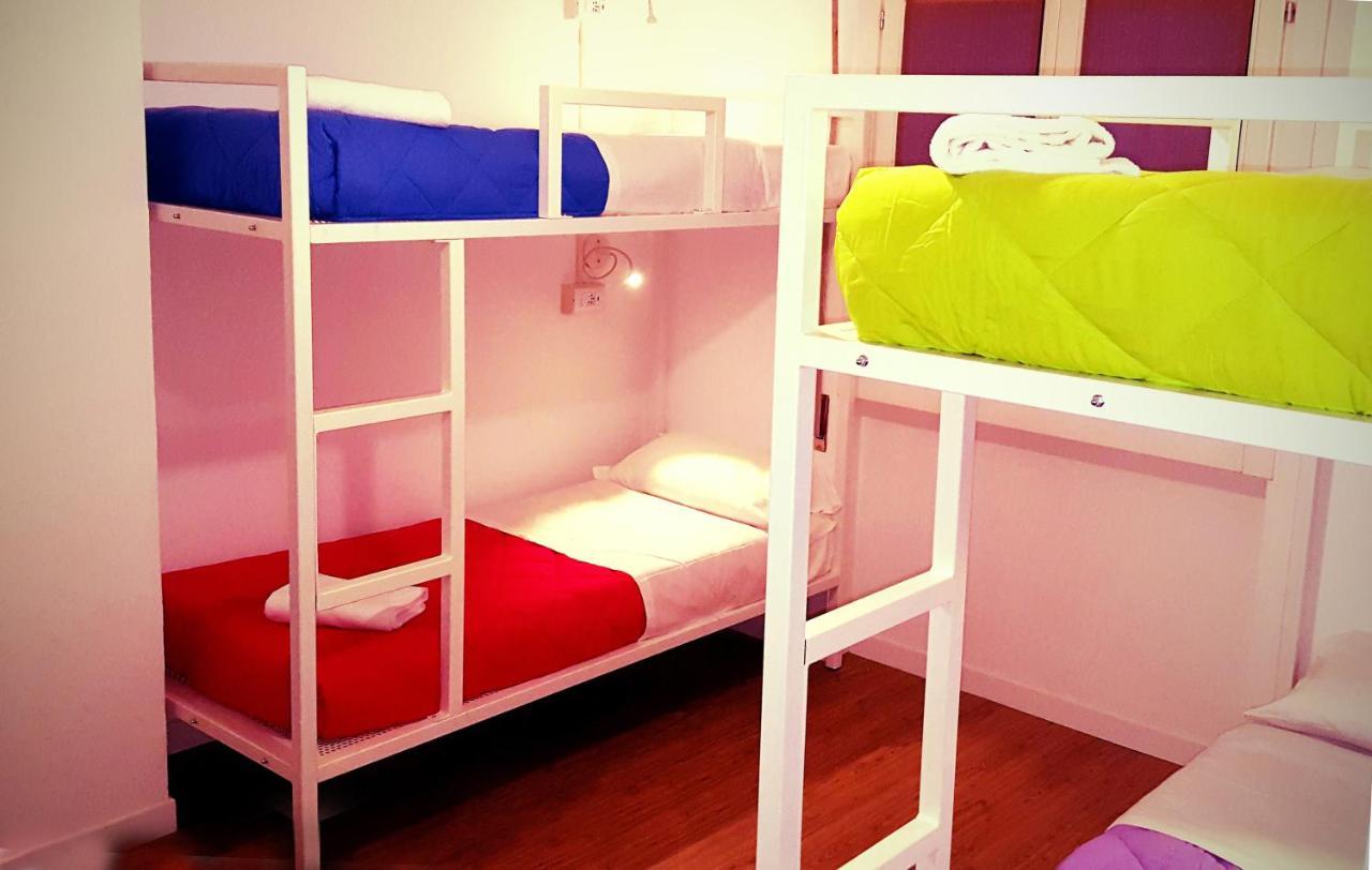 Lake Garda Hostel 살로 외부 사진