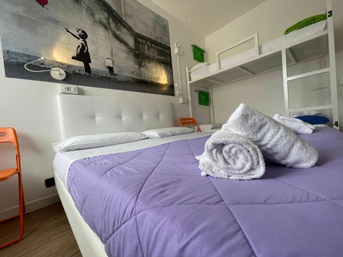 Lake Garda Hostel 살로 외부 사진